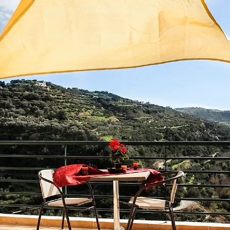 Estate Kares 4*