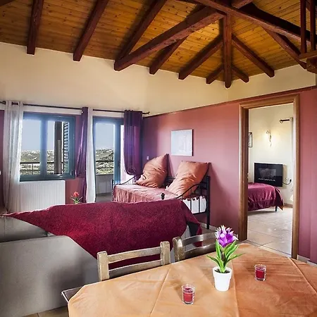 Estate Kares Aparthotel 4*