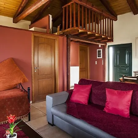 Aparthotel Estate Kares Tílisos