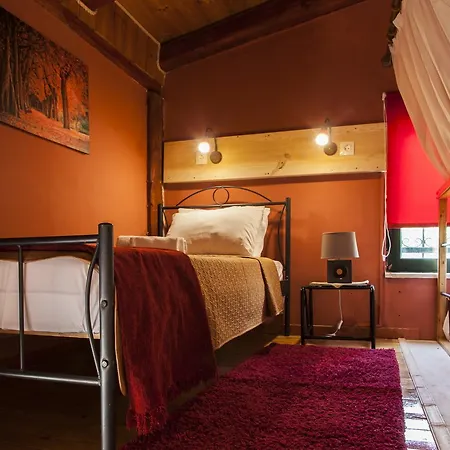 Estate Kares Aparthotel Tílisos